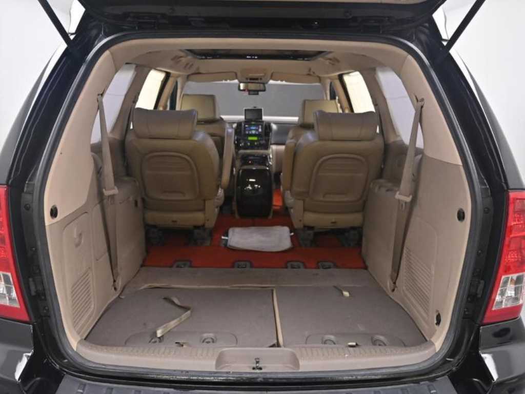 KIA Carnival 2010 Negro - Importación desde Corea - HF Imports Iquique - Foto 18