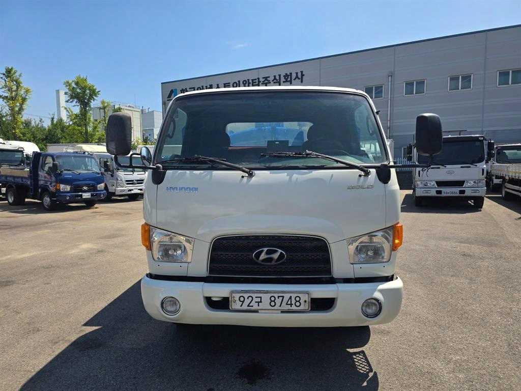 medium and large cargo Rory - Vista 2