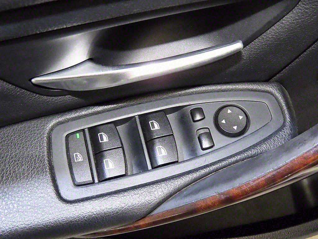 BMW 3 series 2014 Blanco - Importación desde Corea - HF Imports Iquique - Foto 14