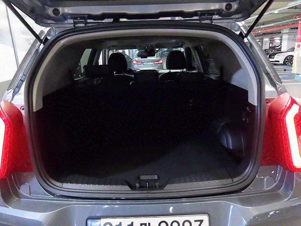 Ssangyong Tivoli 2024 Gris - Importación desde Corea - HF Imports Iquique - Foto 17