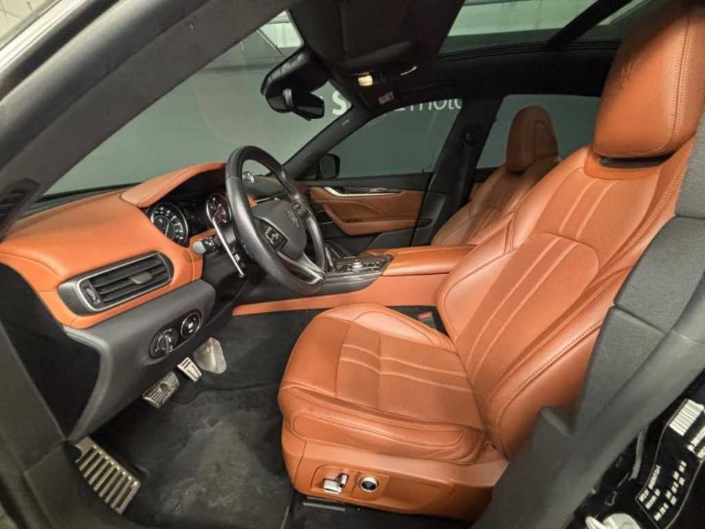 Maserati Levante 2022 Negro - Importación desde Corea - HF Imports Iquique - Foto 13