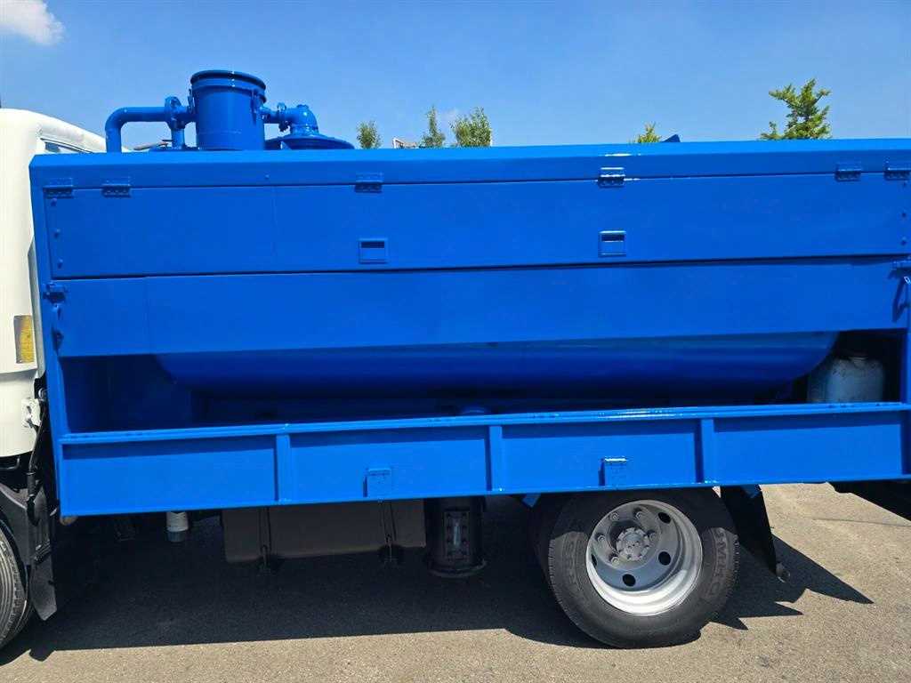 medium and large cargo Rory - Vista 10