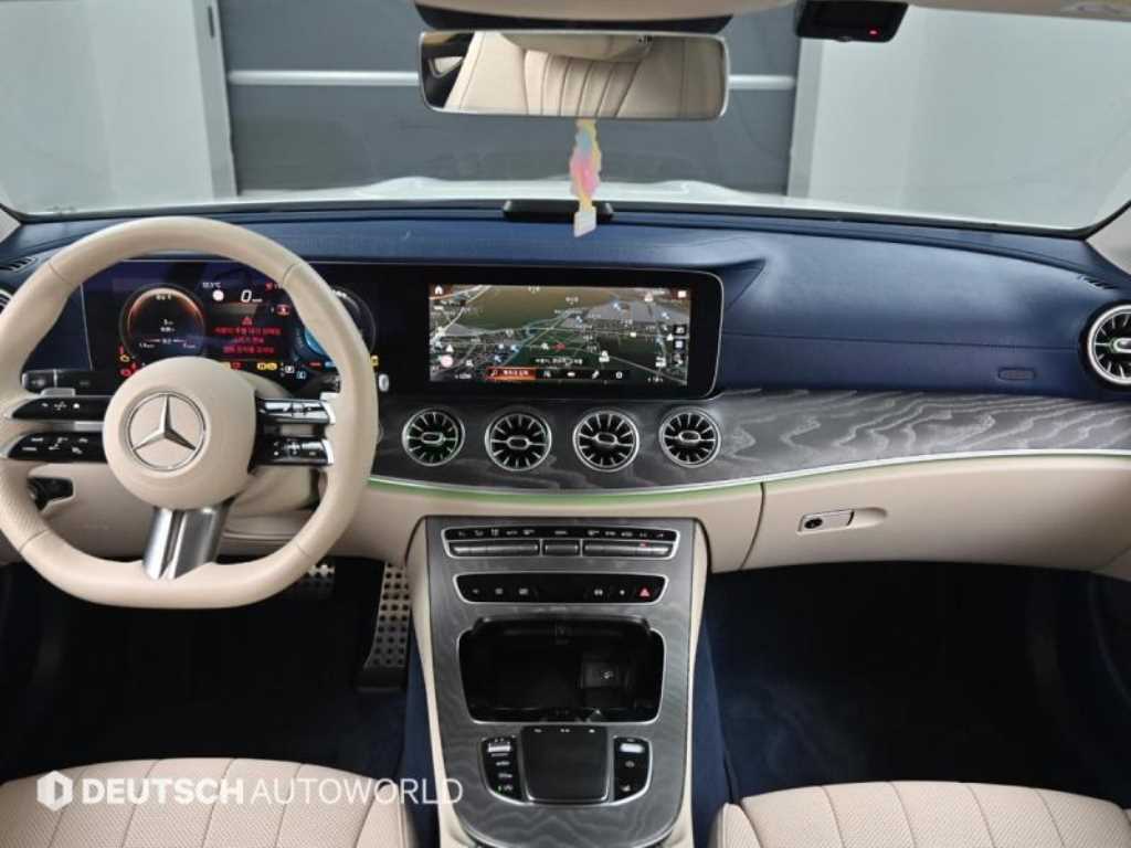 Mercedes Benz E class - Vista 7