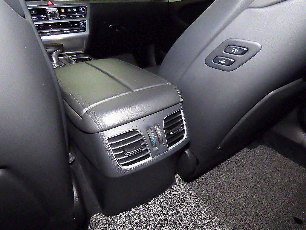 Genesis G80 2018 Negro - Importación desde Corea - HF Imports Iquique - Foto 16