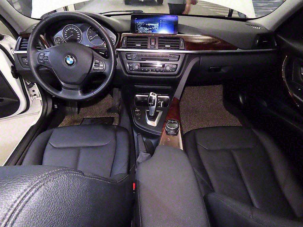 BMW 3 series - Vista 10