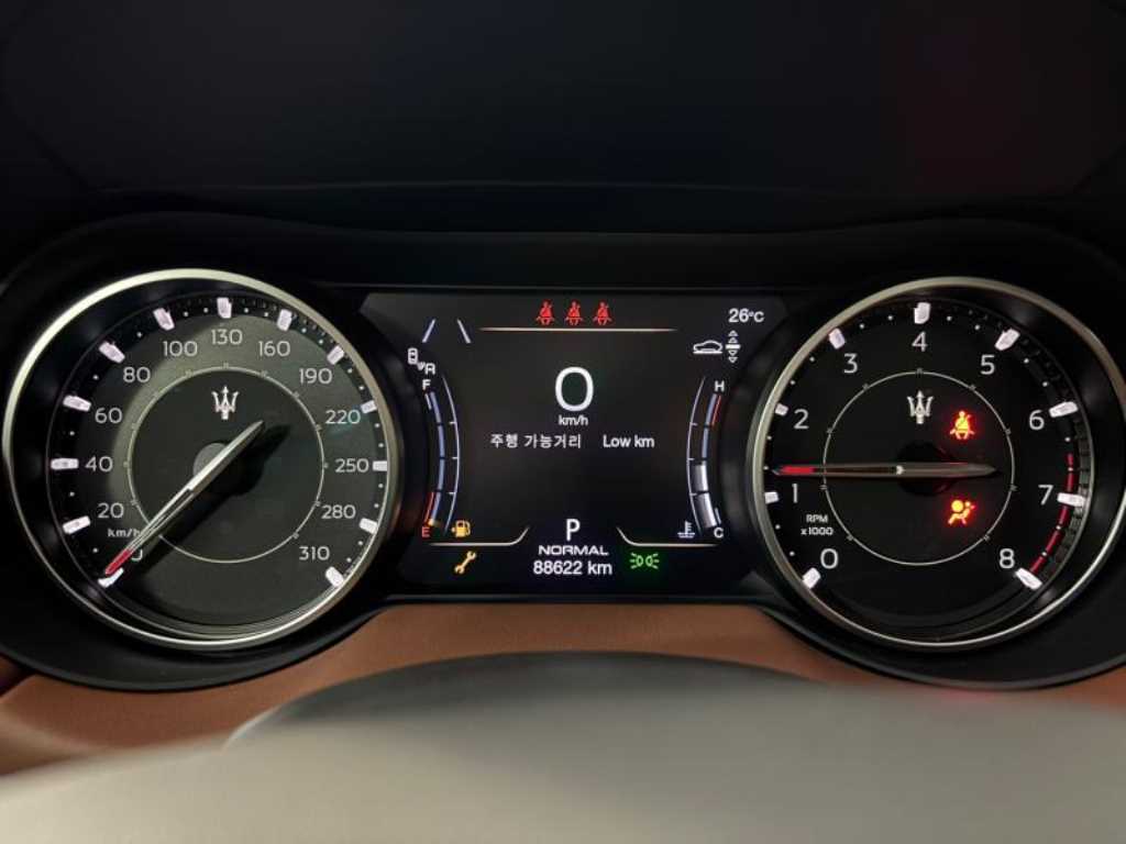 Maserati Levante - Vista 6