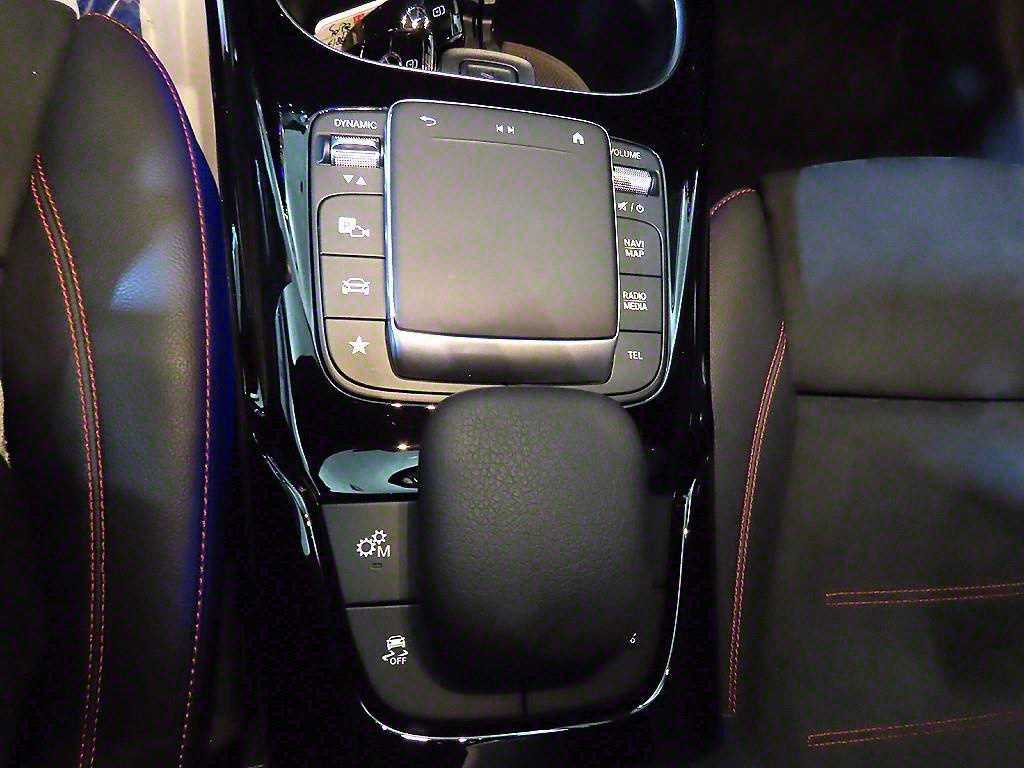 Mercedes Benz A Class 2020 Blanco - Importación desde Corea - HF Imports Iquique - Foto 16