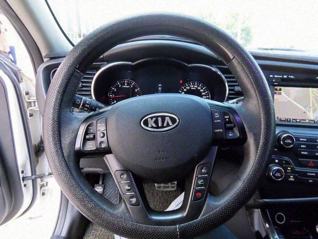 KIA K5 2012 Blanco - Importación desde Corea - HF Imports Iquique - Foto 1