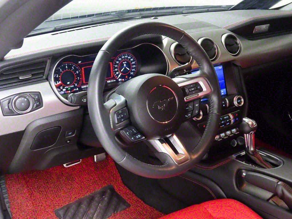 Ford Mustang - Vista 6