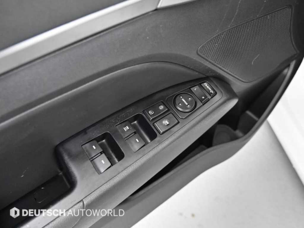 HYUNDAI Avante 2016 Blanco - Importación desde Corea - HF Imports Iquique - Foto 18