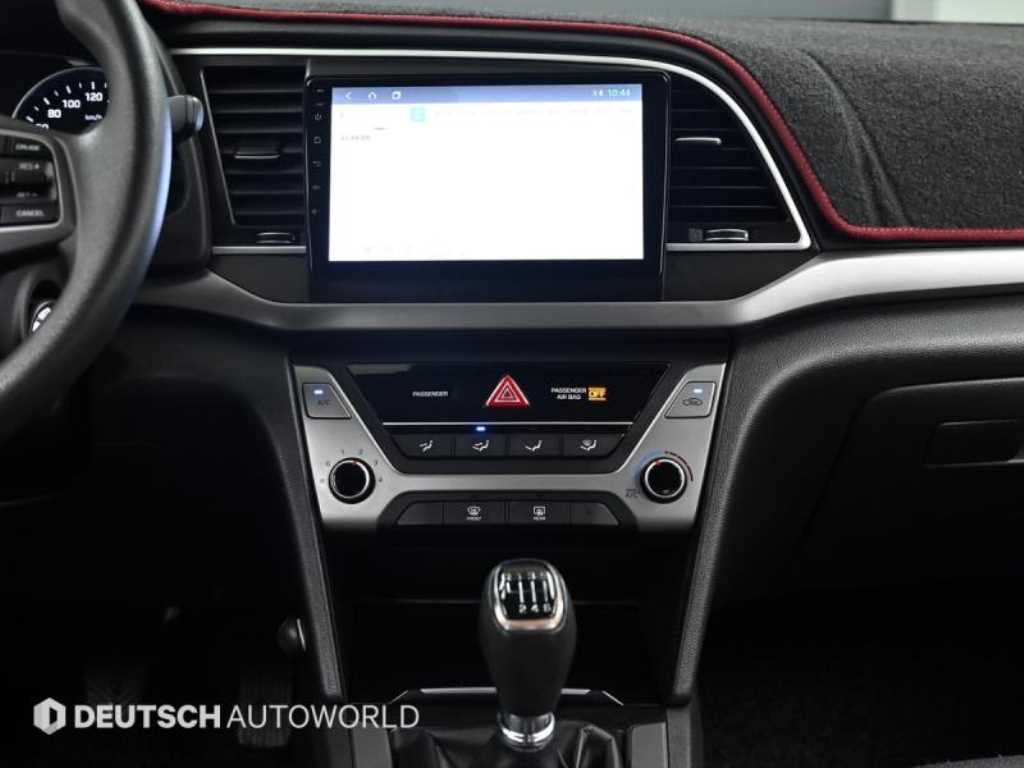 HYUNDAI Avante 2016 Blanco - Importación desde Corea - HF Imports Iquique - Foto 16