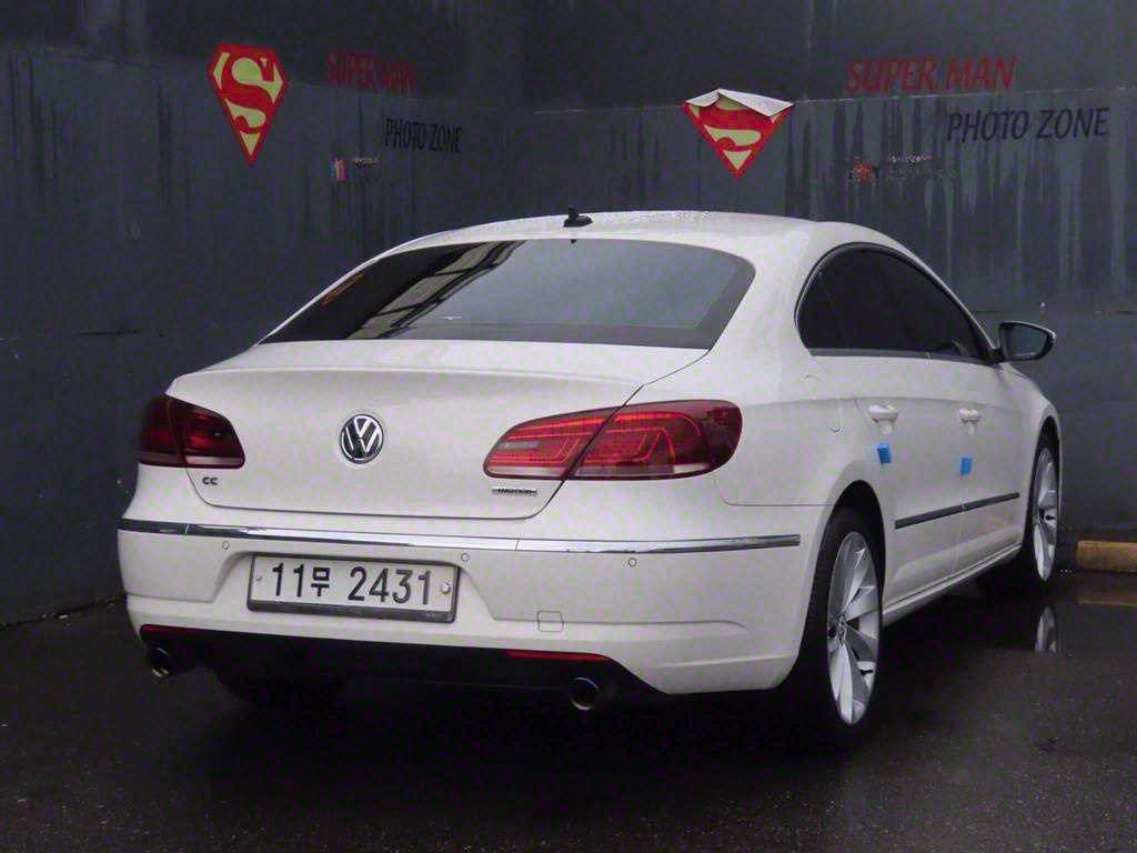 Volkswagen CC - Vista 4