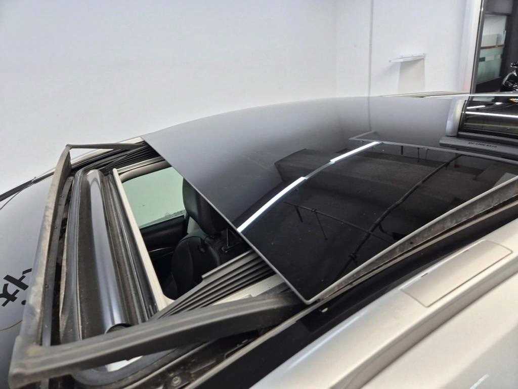 HYUNDAI i40 2014 Plateado - Importación desde Corea - HF Imports Iquique - Foto 13