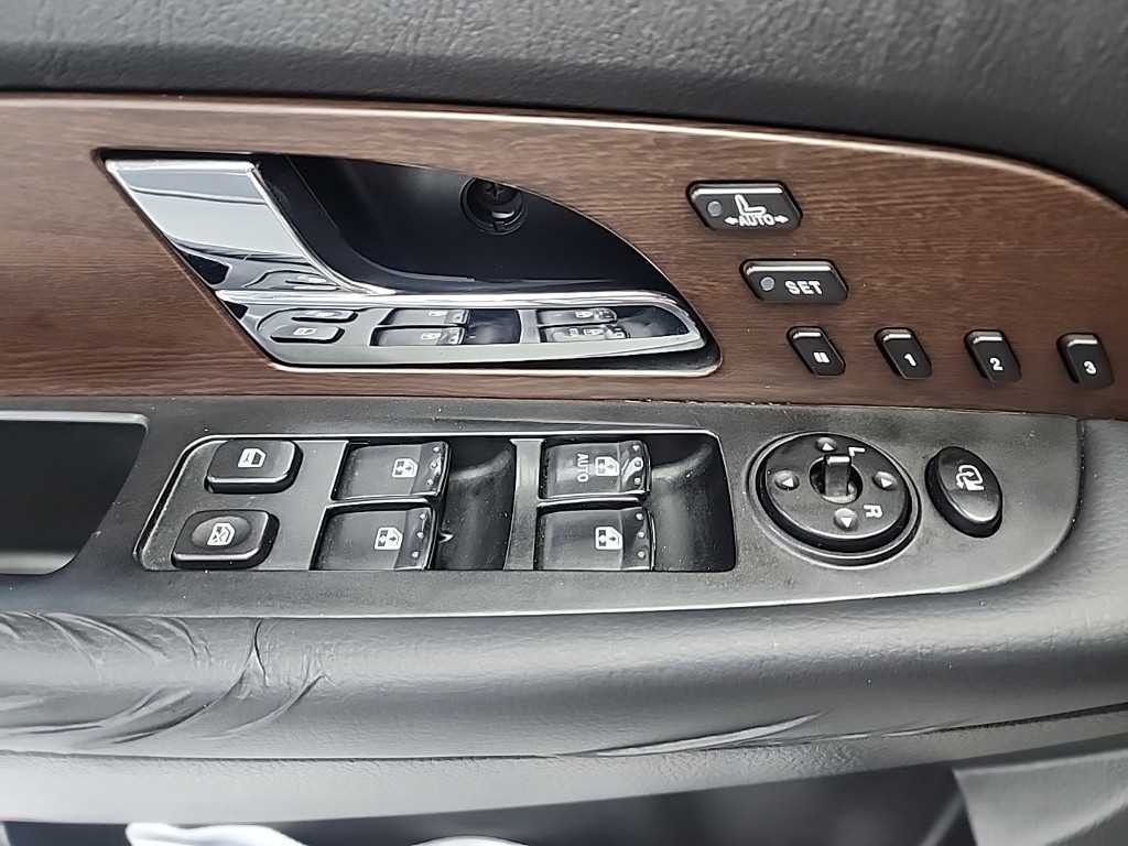 Ssangyong Rexton 2013 Blanco - Importación desde Corea - HF Imports Iquique - Foto 17