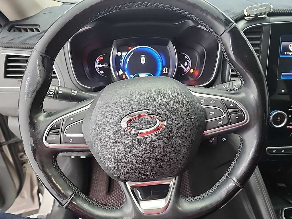 SAMSUNG QM6 - Vista 9