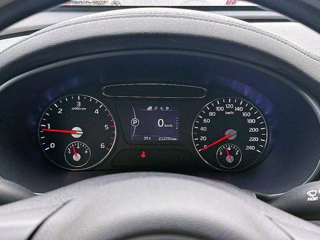 KIA Sorento - Vista 9