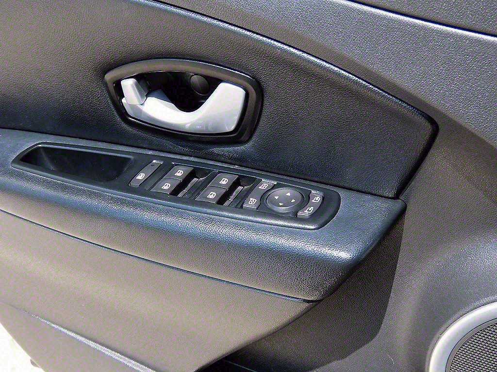 SAMSUNG SM3 - Vista 11