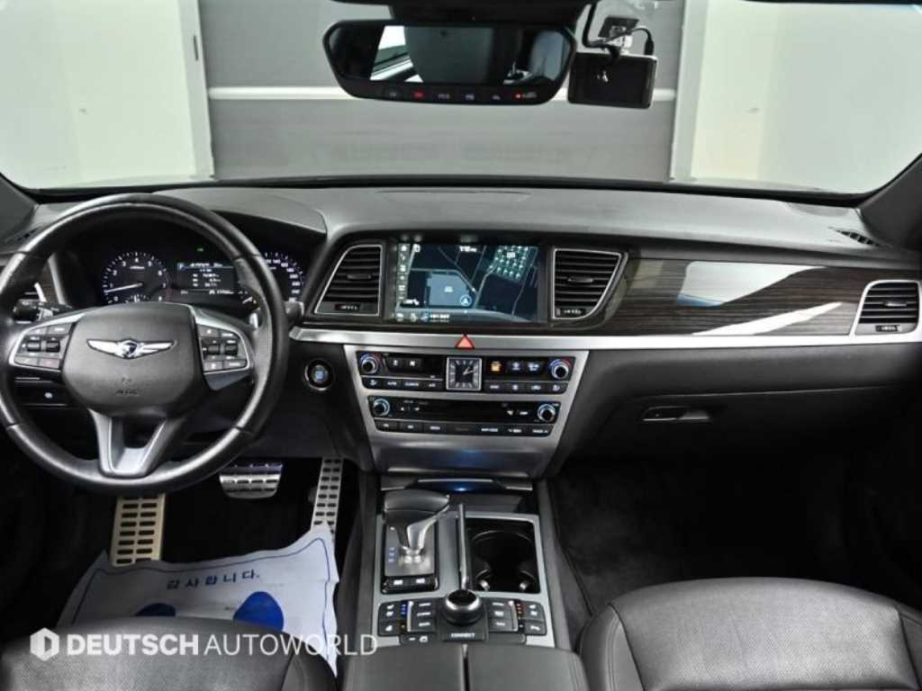 Genesis G80 - Vista 7