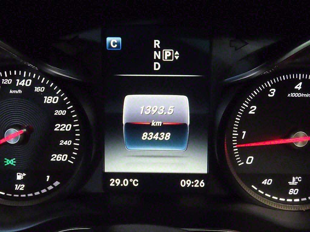 Mercedes Benz C Class - Vista 9