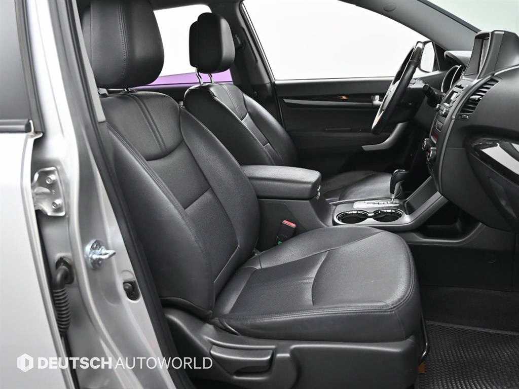 KIA Sorento - Vista 10