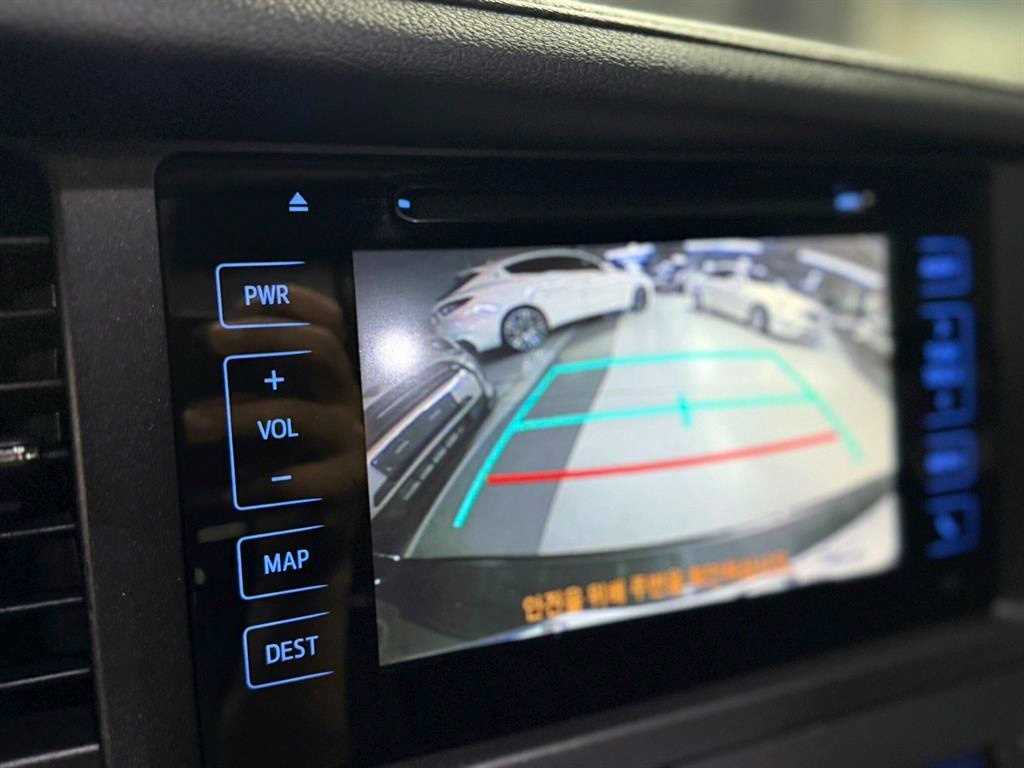 Toyota Siena - Vista 12