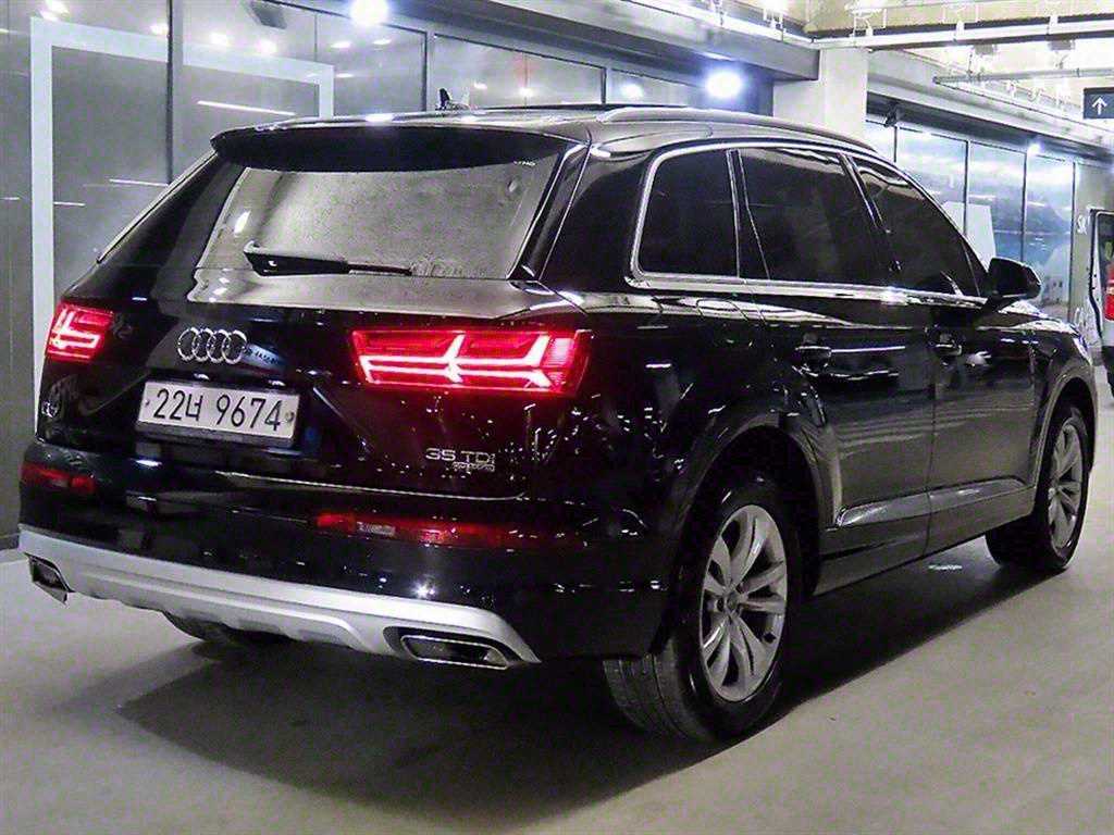 Audi Q7 - Vista 4