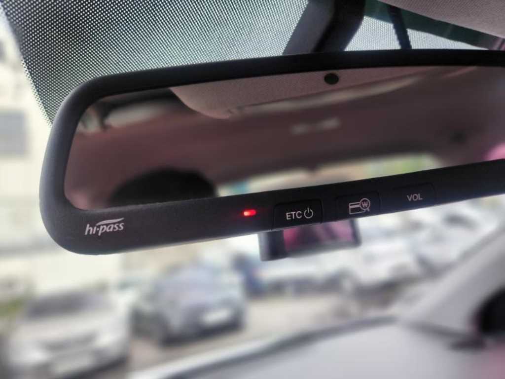 HYUNDAI Avante 2018 Blanco - Importación desde Corea - HF Imports Iquique - Foto 18