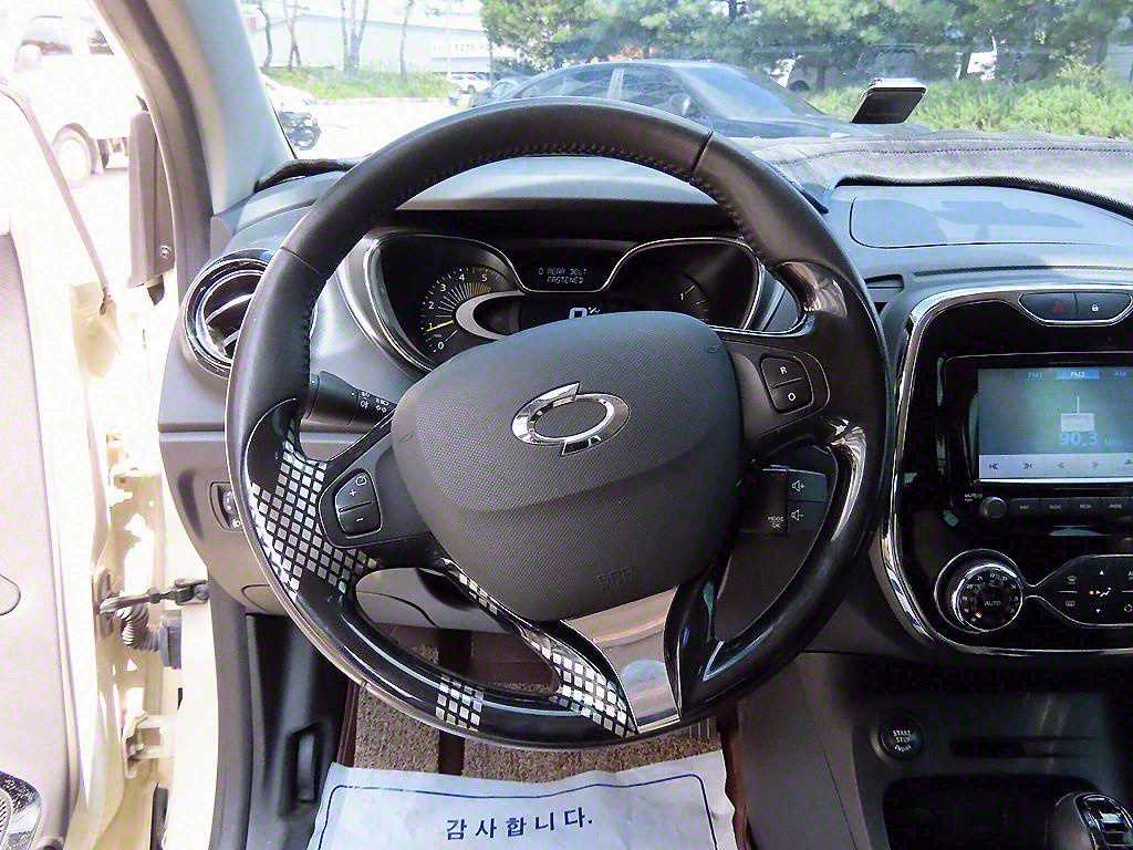 SAMSUNG QM3 - Vista 8