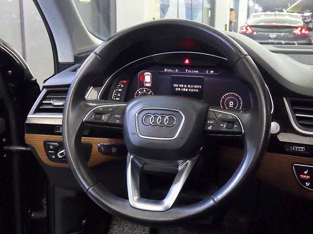 Audi Q7 - Vista 8