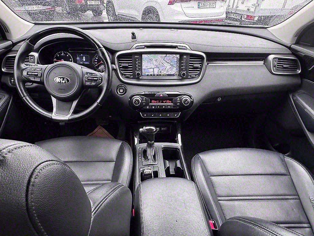 KIA Sorento - Vista 5