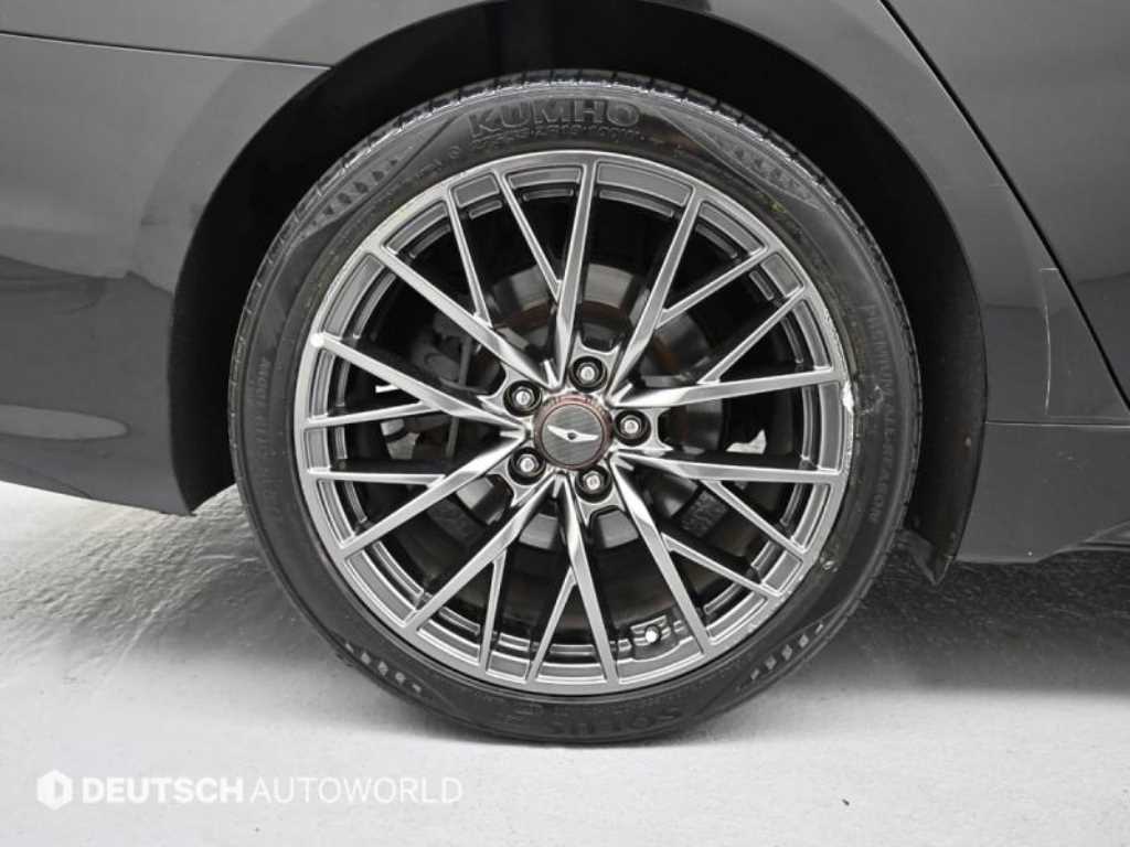 Genesis G80 - Vista 5