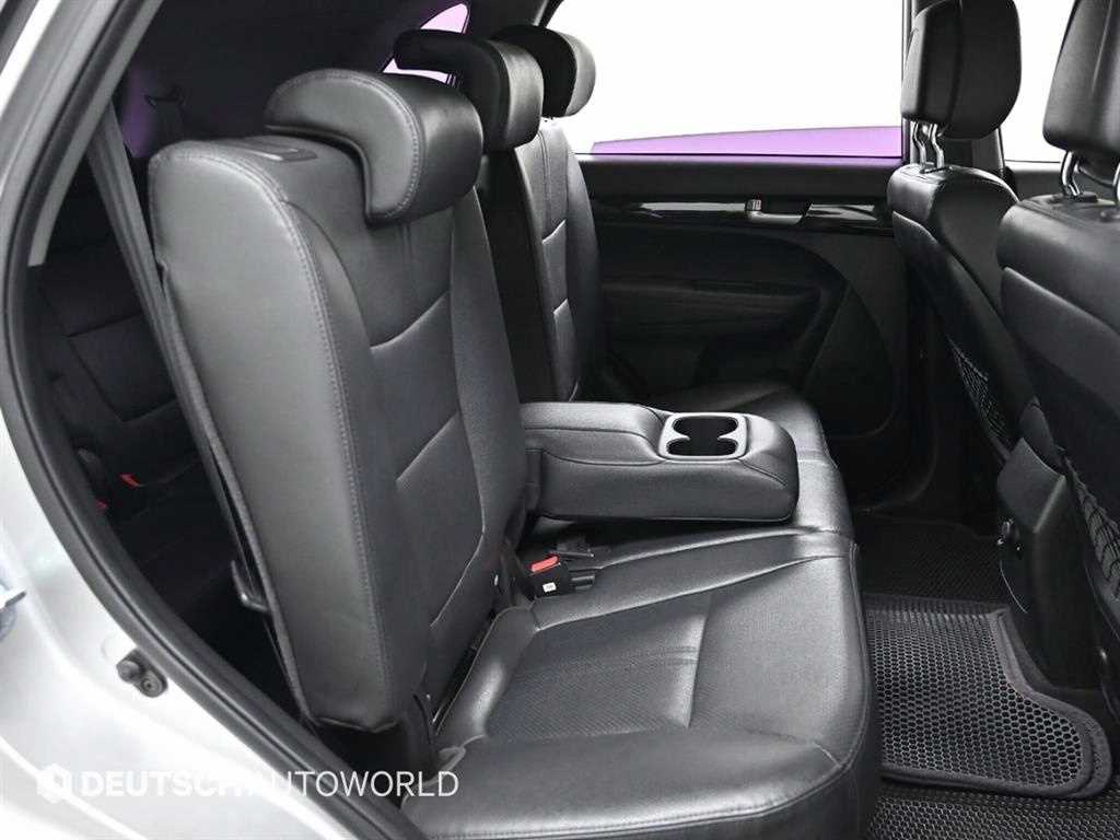 KIA Sorento - Vista 12
