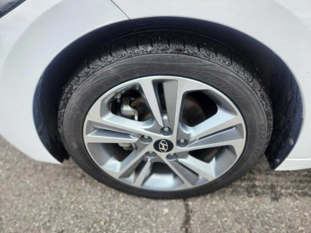 HYUNDAI Avante 2018 Blanco - Importación desde Corea - HF Imports Iquique - Foto 20