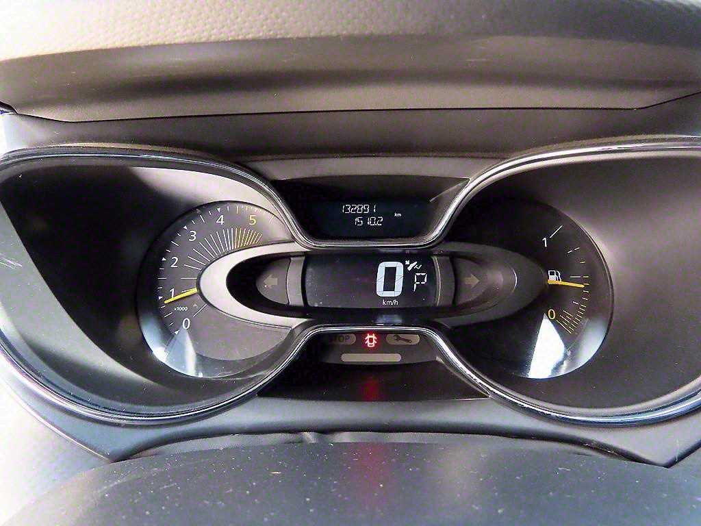 SAMSUNG QM3 - Vista 9