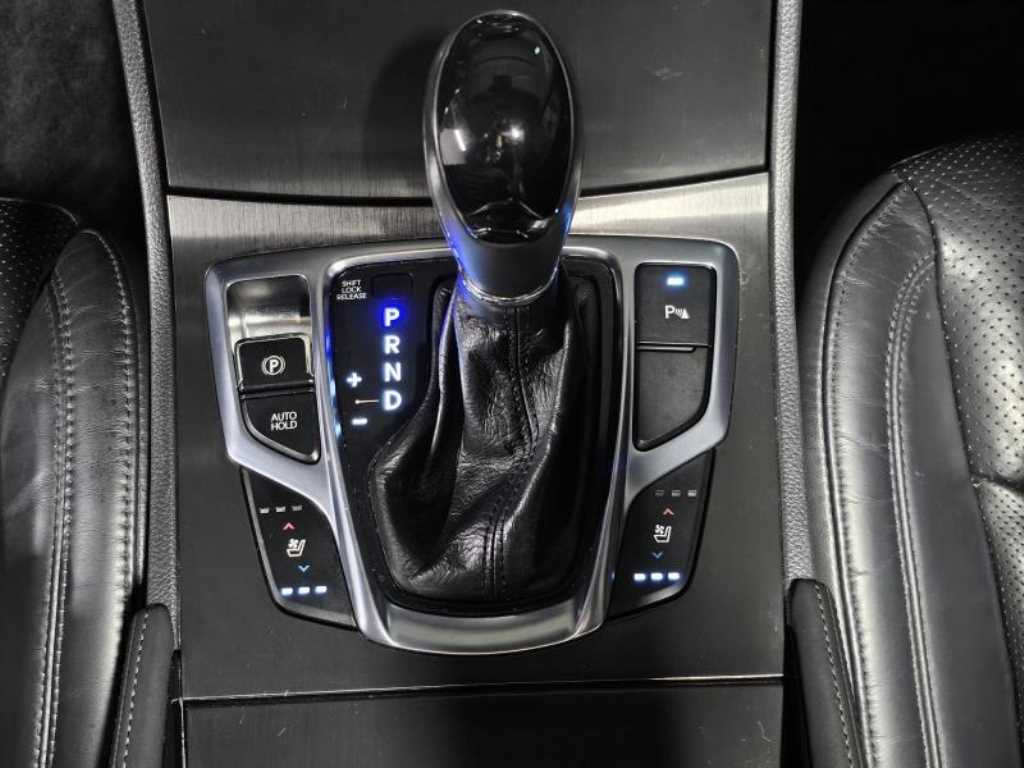 HYUNDAI Grandeur 2015 Negro - Importación desde Corea - HF Imports Iquique - Foto 14