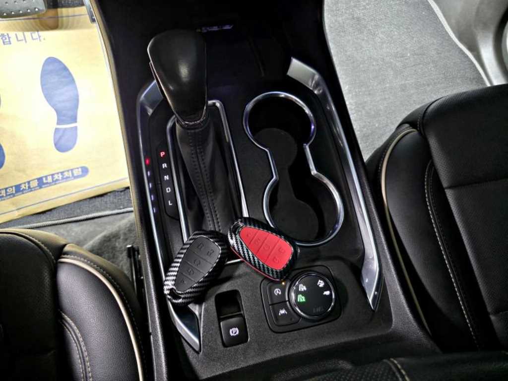 Chevrolet Travers 2022 Blanco - Importación desde Corea - HF Imports Iquique - Foto 18