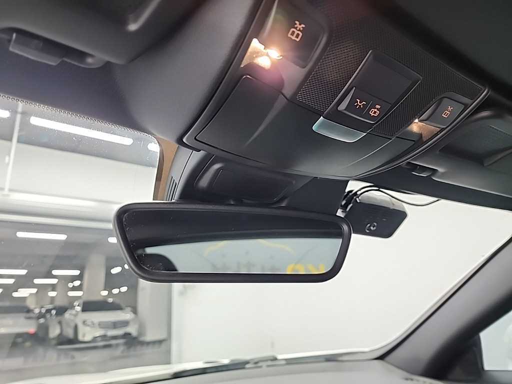 Mercedes Benz SLC Class 2017 Blanco - Importación desde Corea - HF Imports Iquique - Foto 16