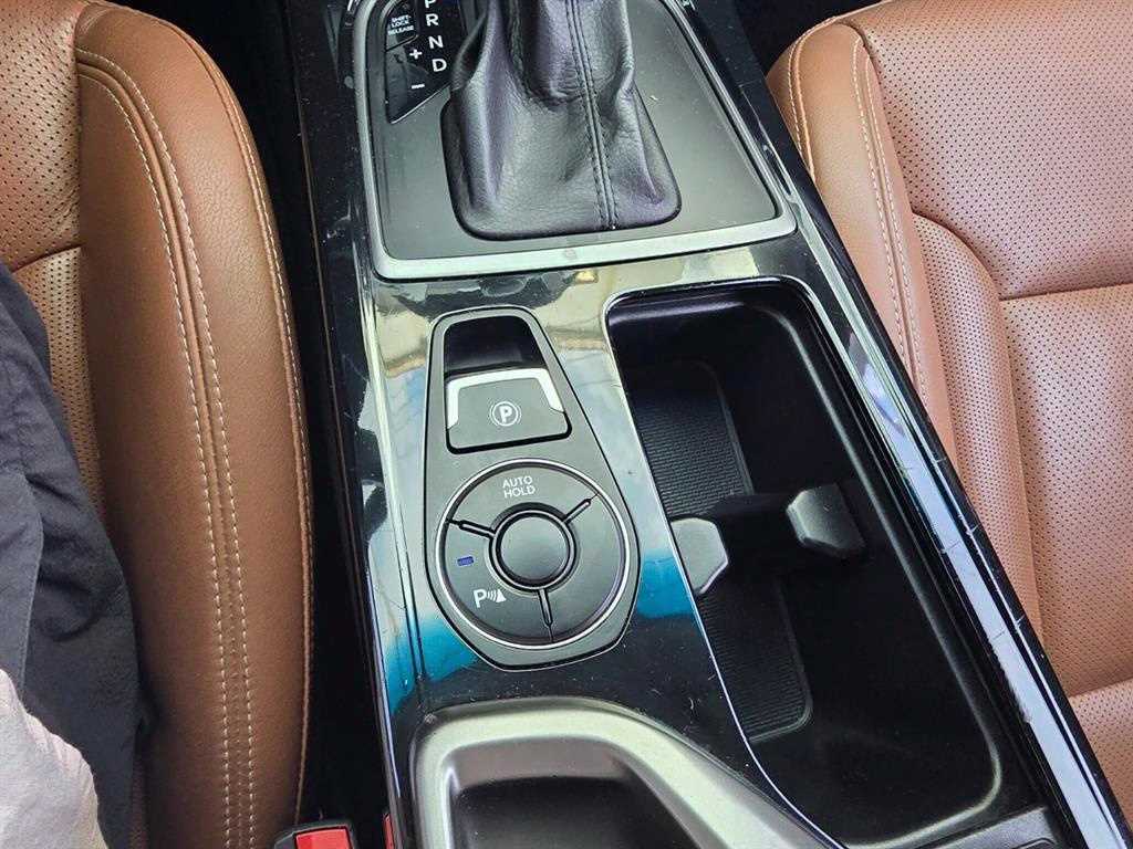 HYUNDAI i40 - Vista 10