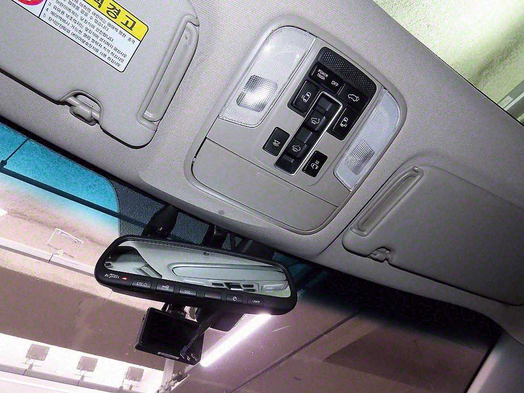 KIA Carnival 2017 Blanco - Importación desde Corea - HF Imports Iquique - Foto 14