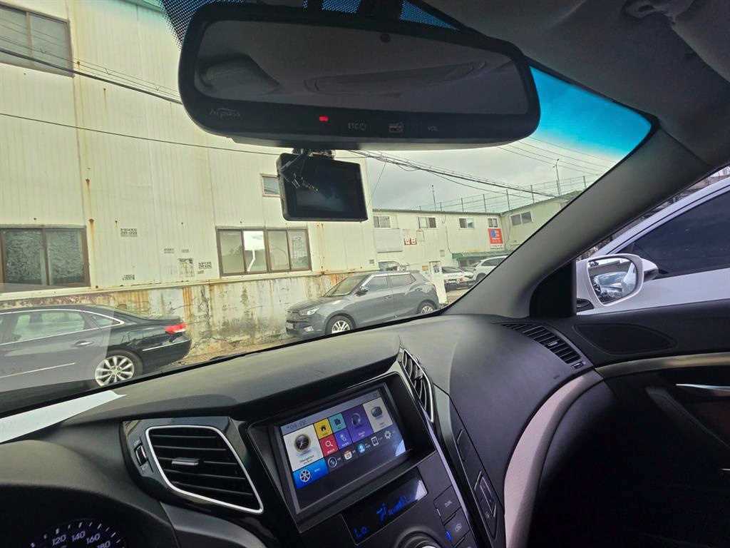 HYUNDAI i40 - Vista 11