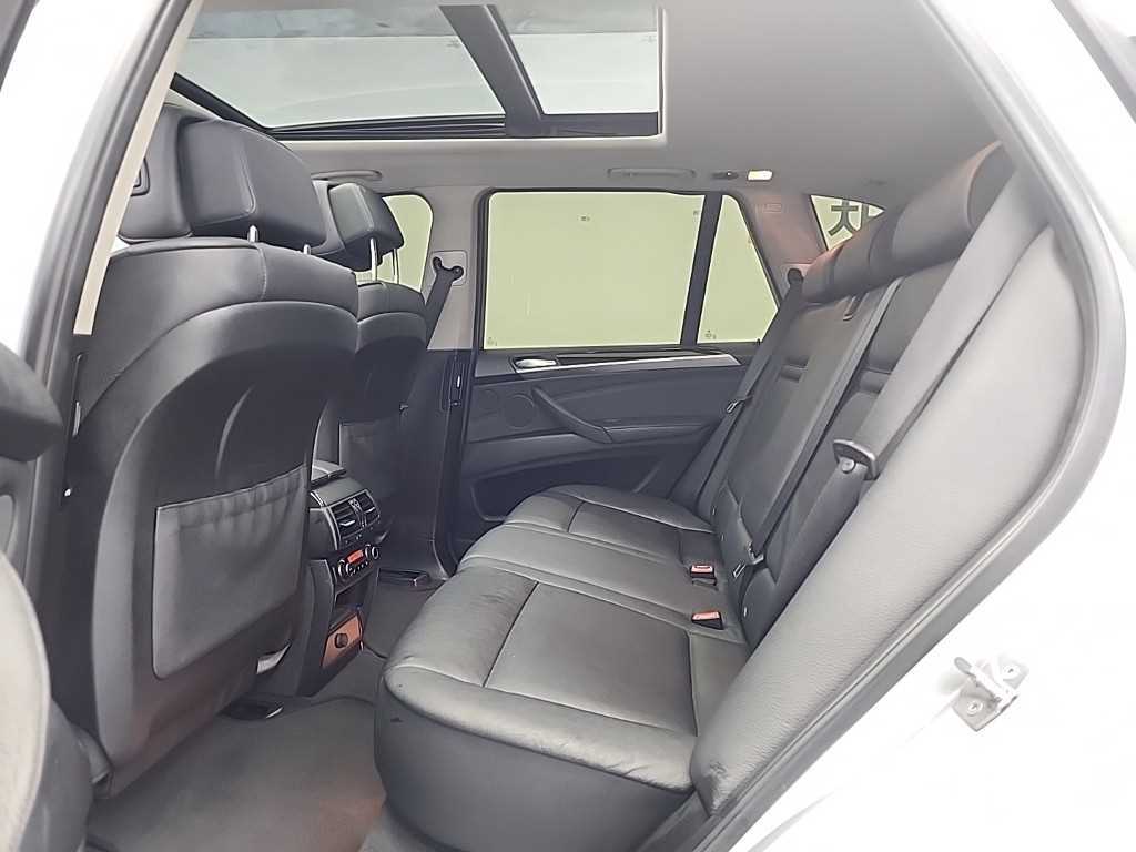 BMW X5 - Vista 11