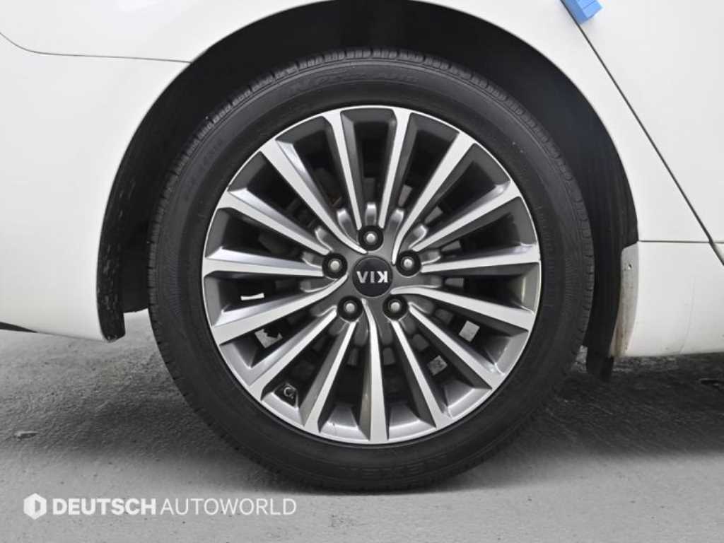 KIA K7 - Vista 5