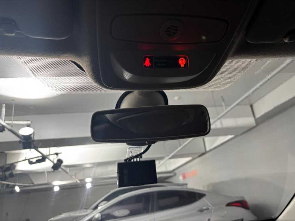 SAMSUNG QM3 - Vista 10