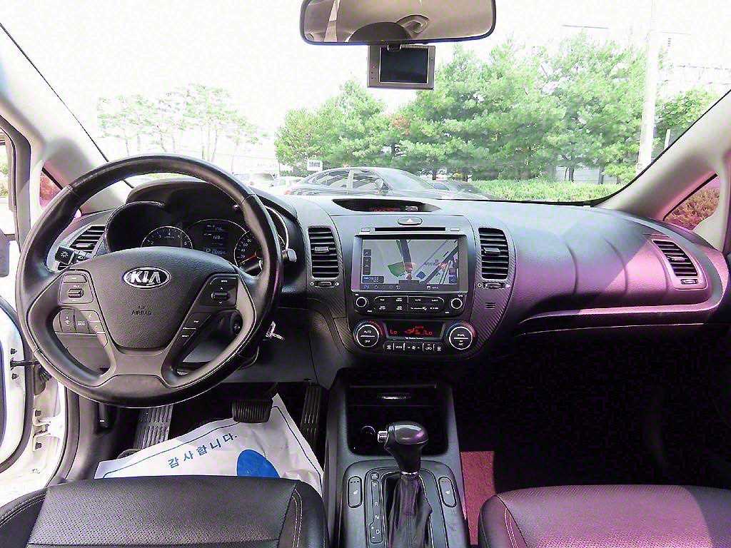 KIA K3 - Vista 7