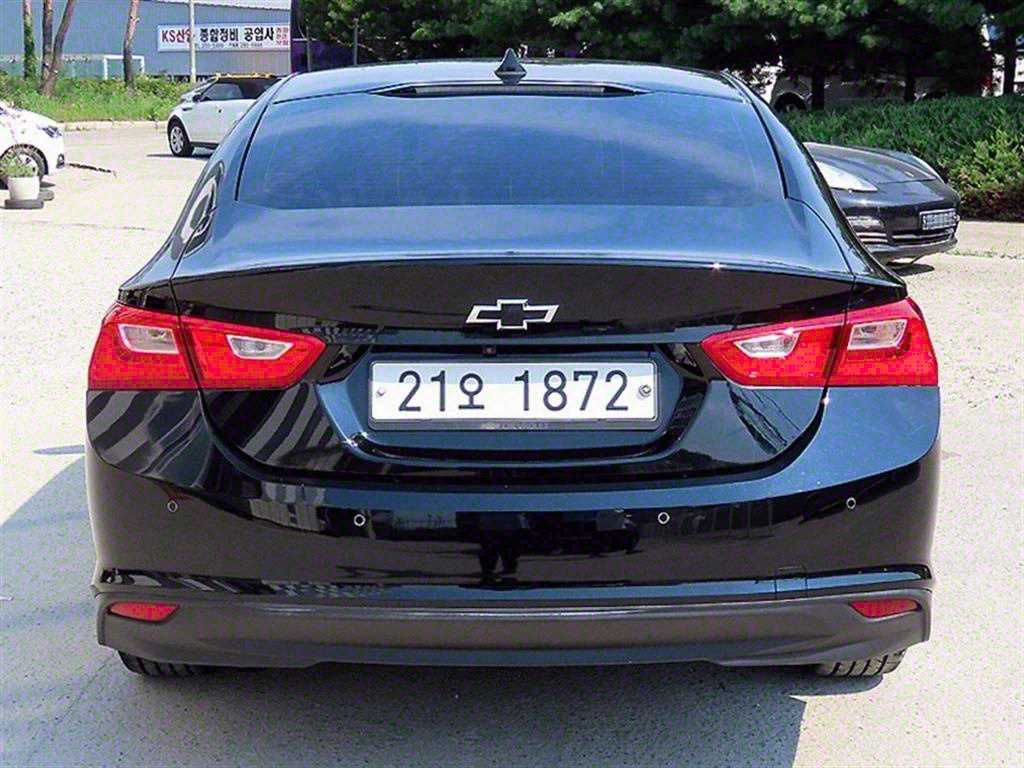 Chevrolet Malibu - Vista 4