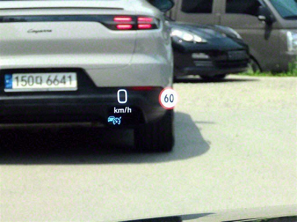 Mercedes Benz S Class - Vista 10