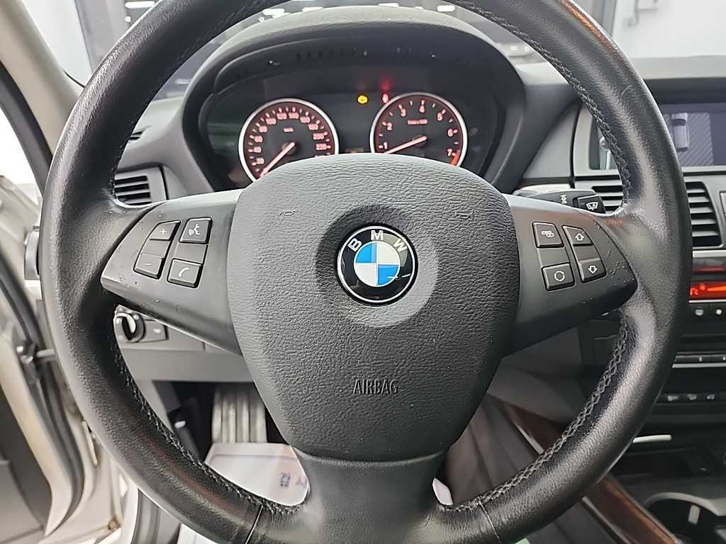 BMW X5 - Vista 8