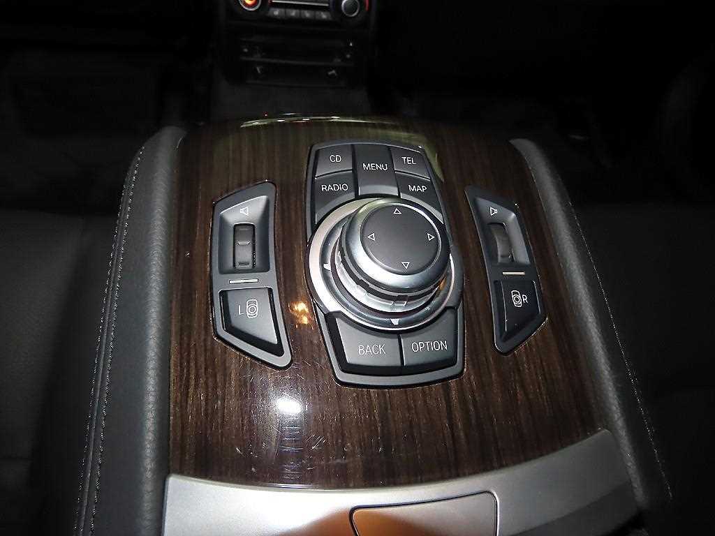 BMW 7 Series 2009 Plateado - Importación desde Corea - HF Imports Iquique - Foto 13