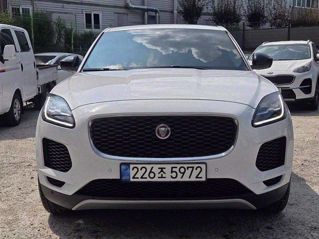 Jaguar E-PACE