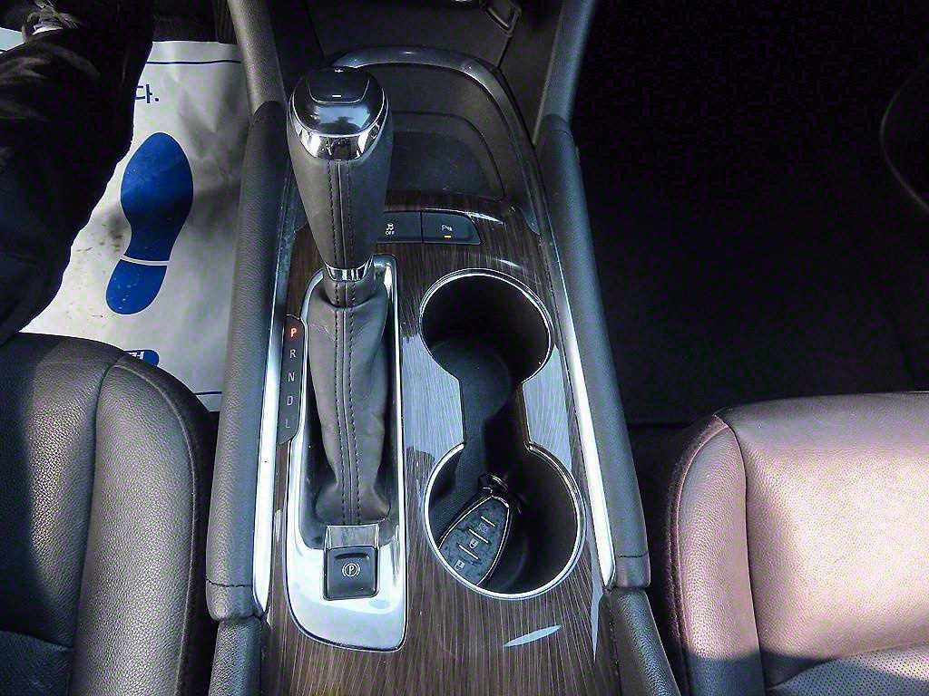 Chevrolet Malibu - Vista 10